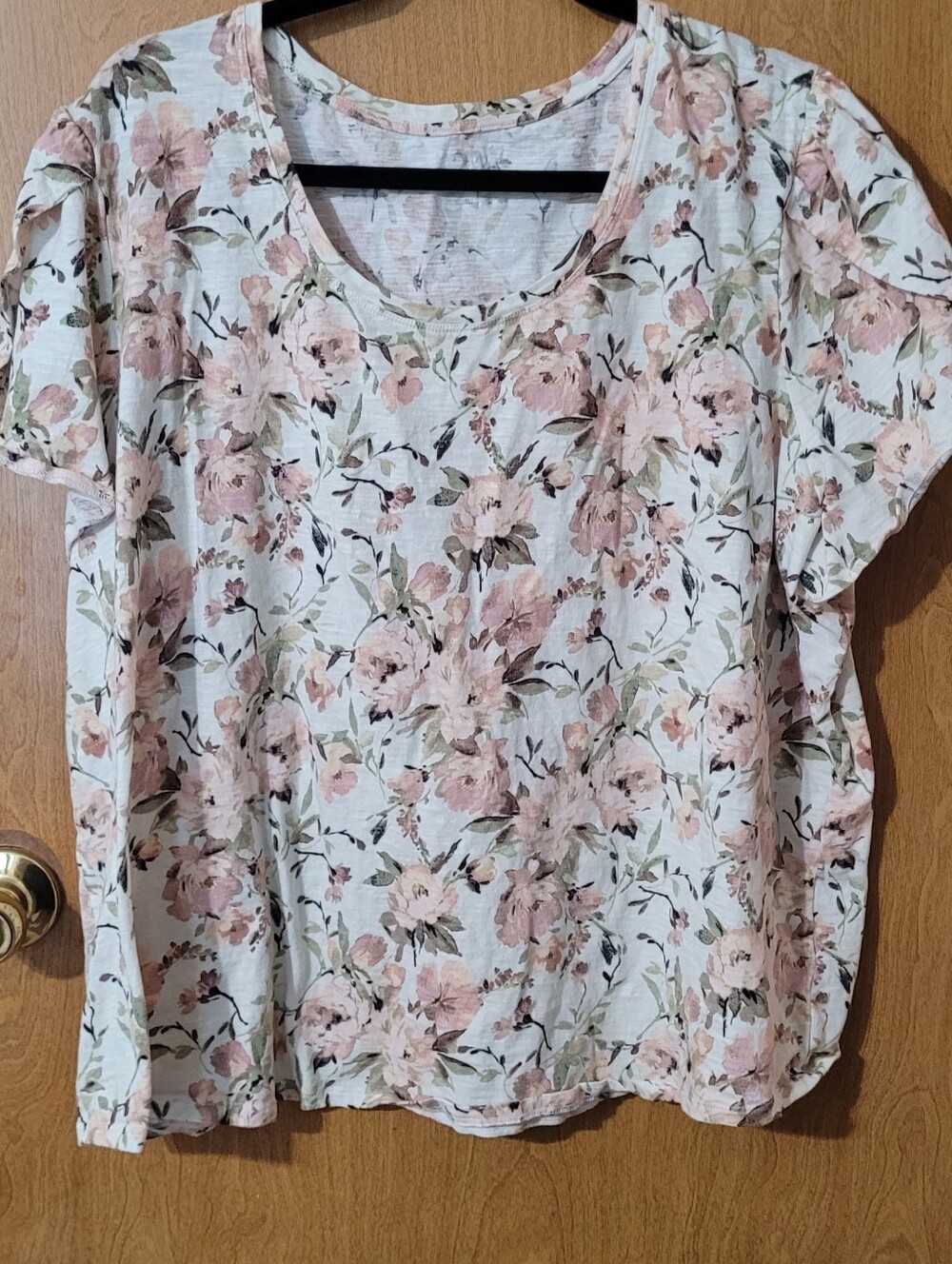 Maurices Women's 3X Floral Flutter Sleeve Knit Top